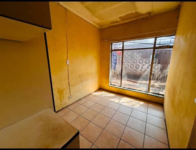 8 BEDROOM HOUSE FOR SALE IN VANDERBIJLPARK SE 7